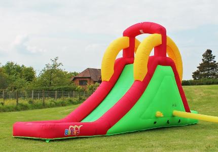 Location de jeux/structures gonflables pour enfants